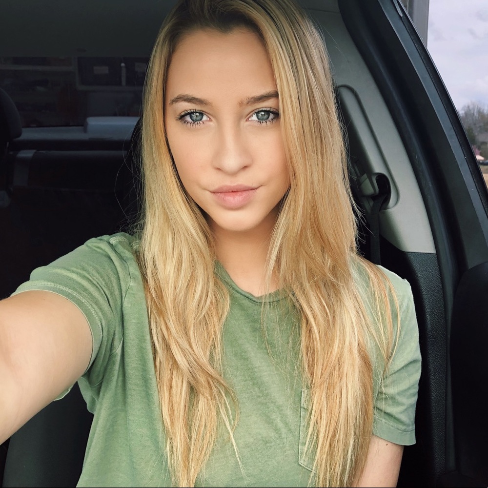 Meet your Posher, Ally